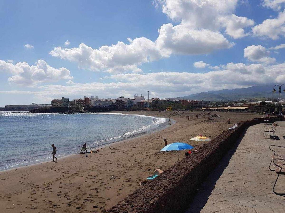 Piso En Primera Linea Con Vistas Directas Al Mar Melenara Exteriör bild
